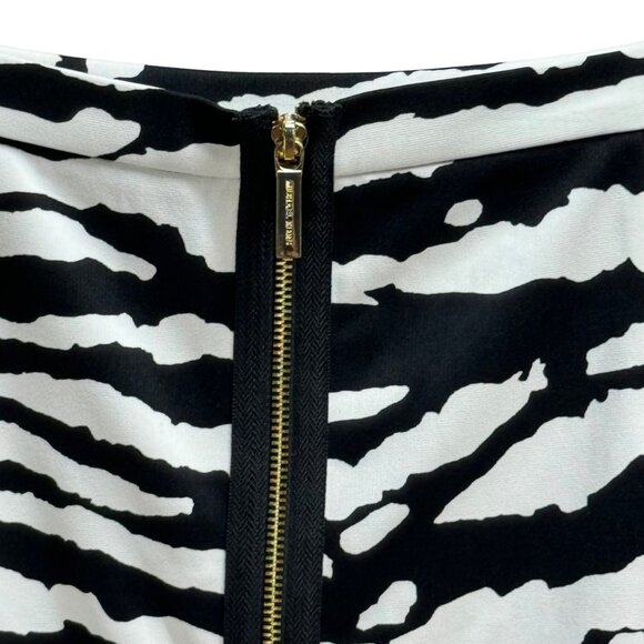 Michael Kors Black & White Zebra Print Flared Mini Skirt Size 14 - Picture 4 of 6
